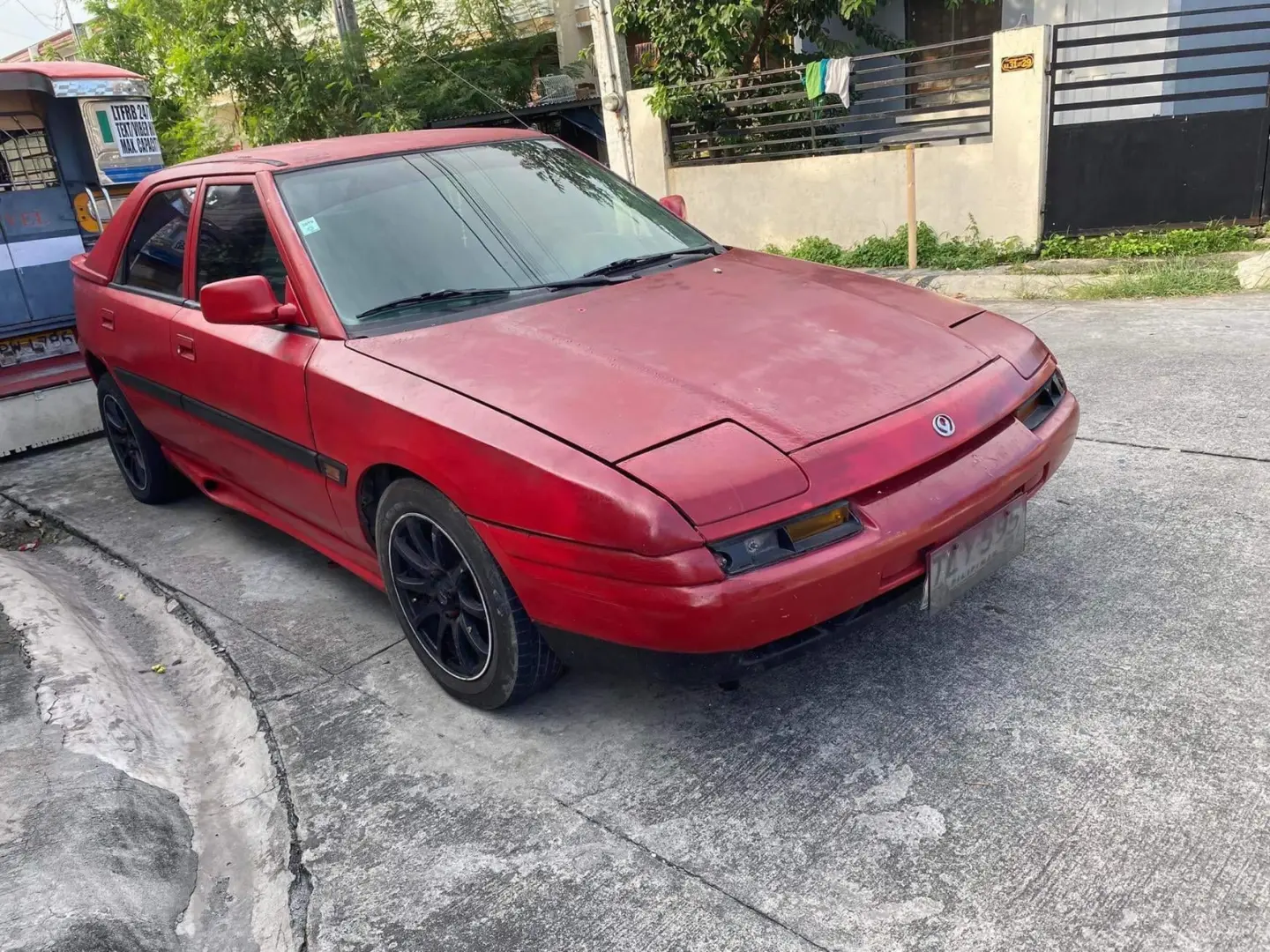 Mazda 323 323 F Astina F 1.5i 5