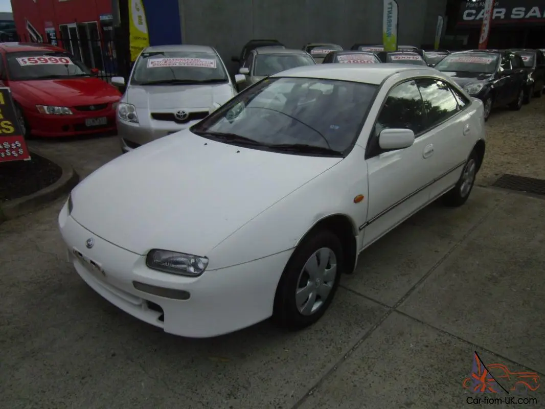 Mazda 323 323 F Astina F 1.5i 2