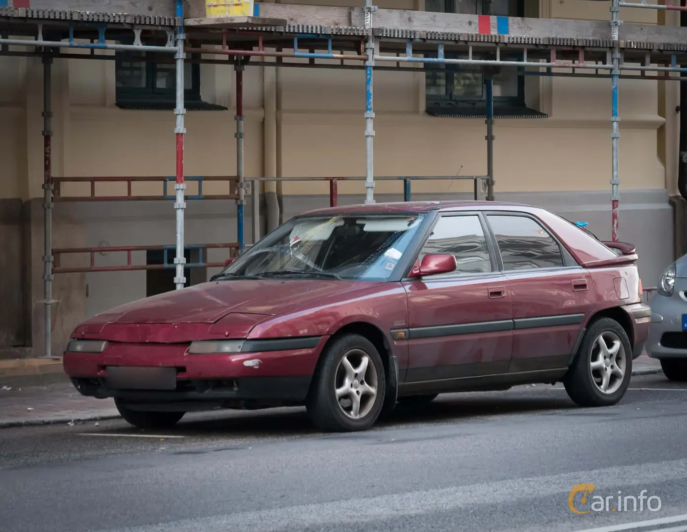 Mazda 323 323 F Astina F 2.0i V6 GT 4