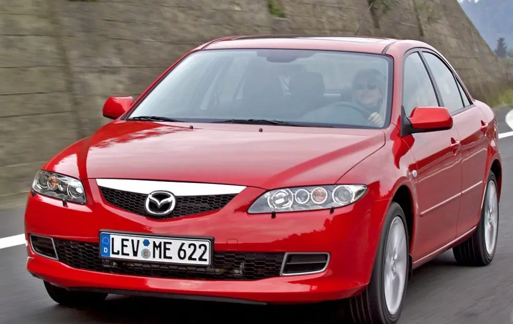 Mazda 6 6 2.0 4