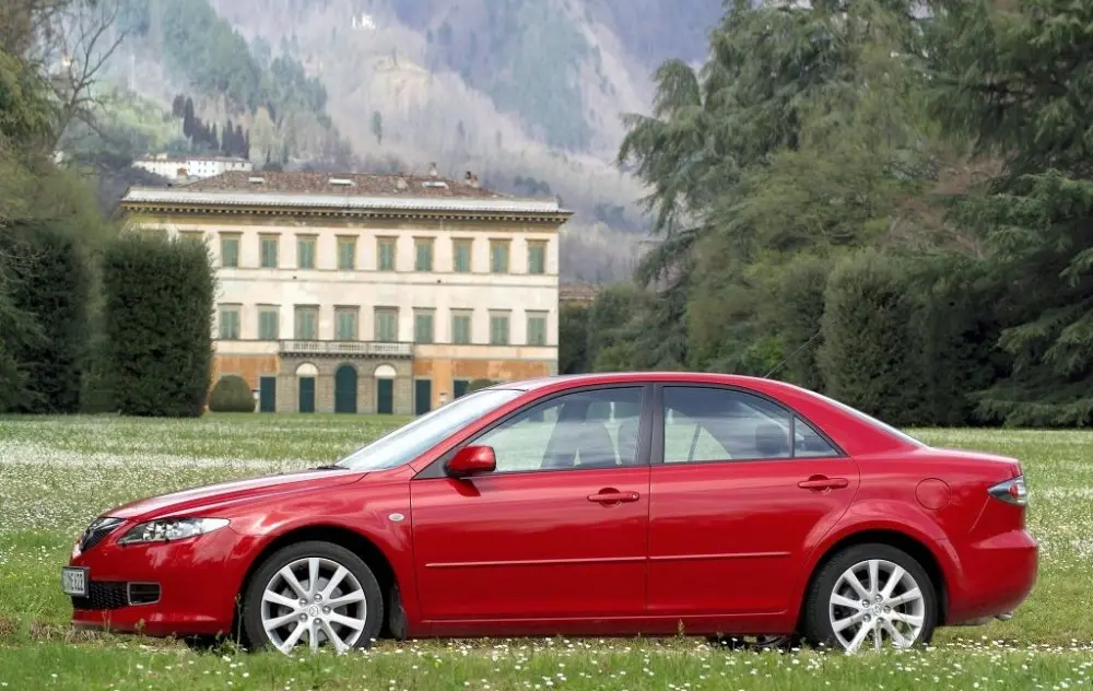 Mazda 6 6 2.0 6