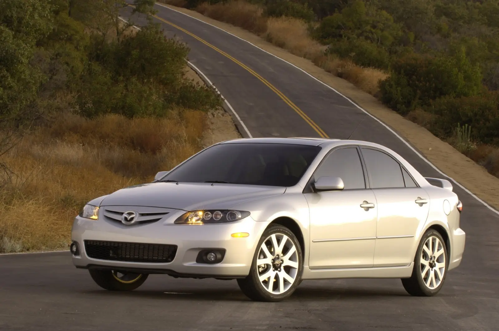 Mazda 6 6 2.0 Mid Plus 3