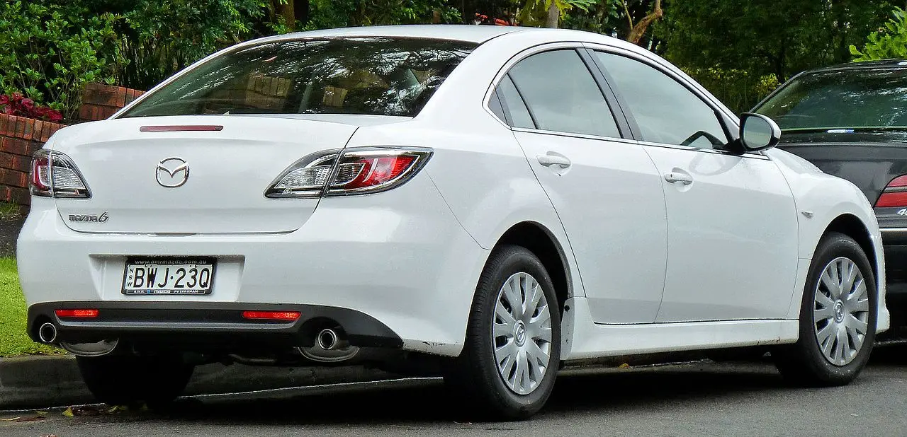 Mazda 6 6 2.0 Sport 1