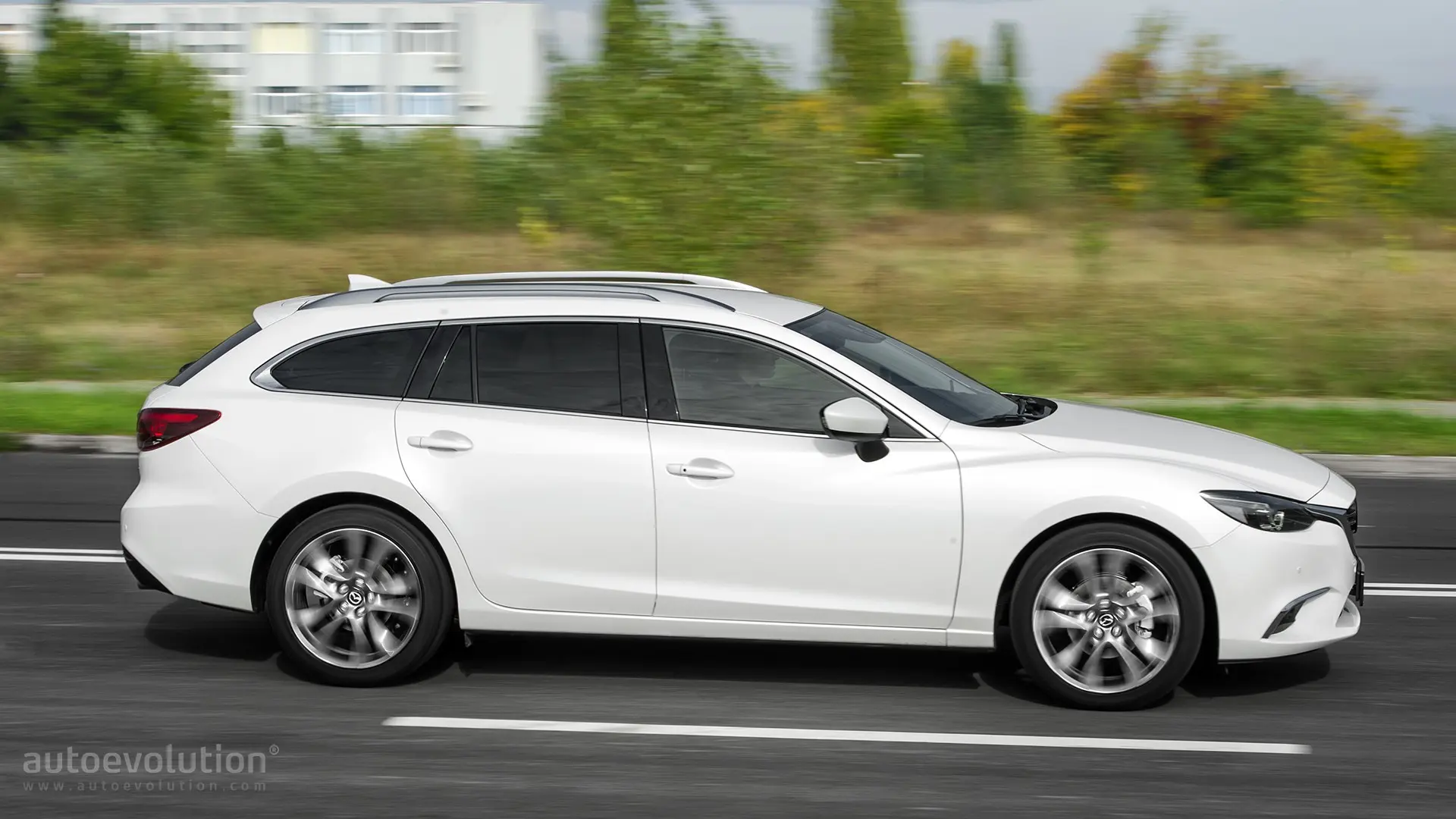 Mazda 6 6 2.2 SKY-D 4x4 Power Sense Beyaz Deri Döşeme 0