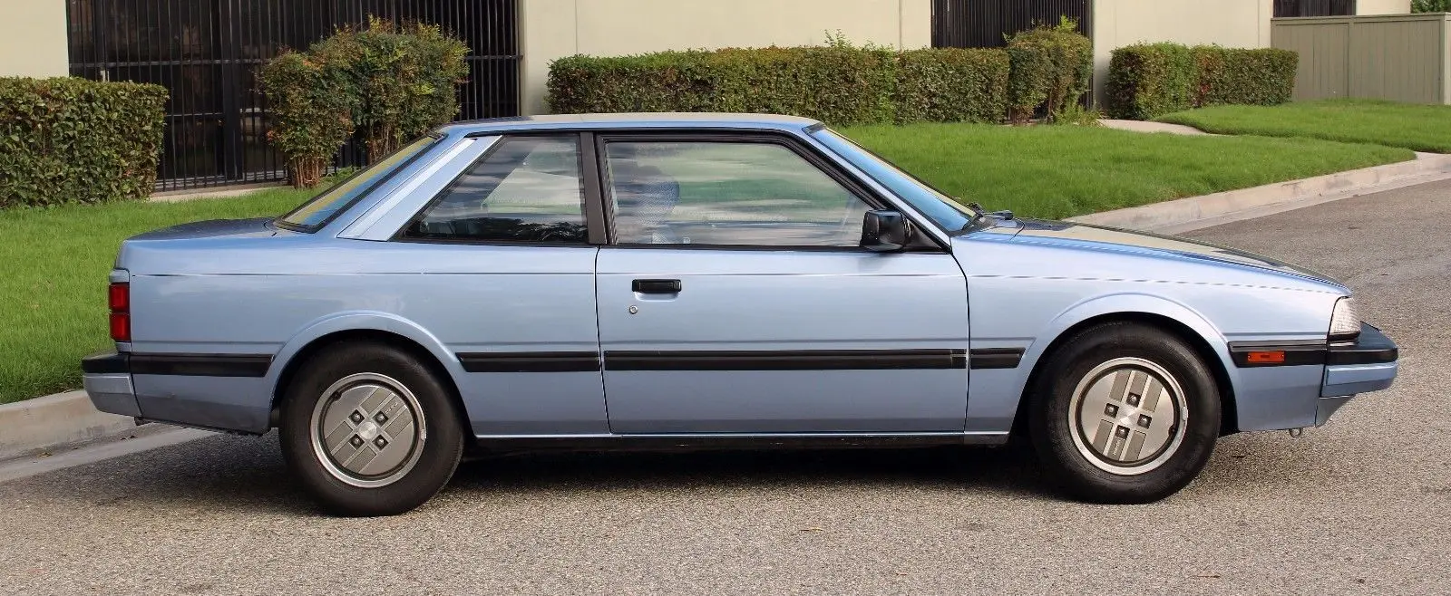 Mazda 626 626 1.6 LX 6