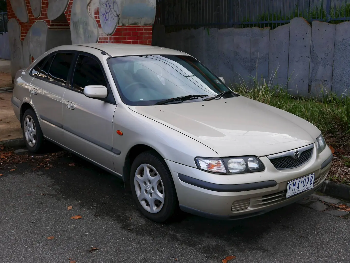Mazda 626 626 1.8 TSI 4
