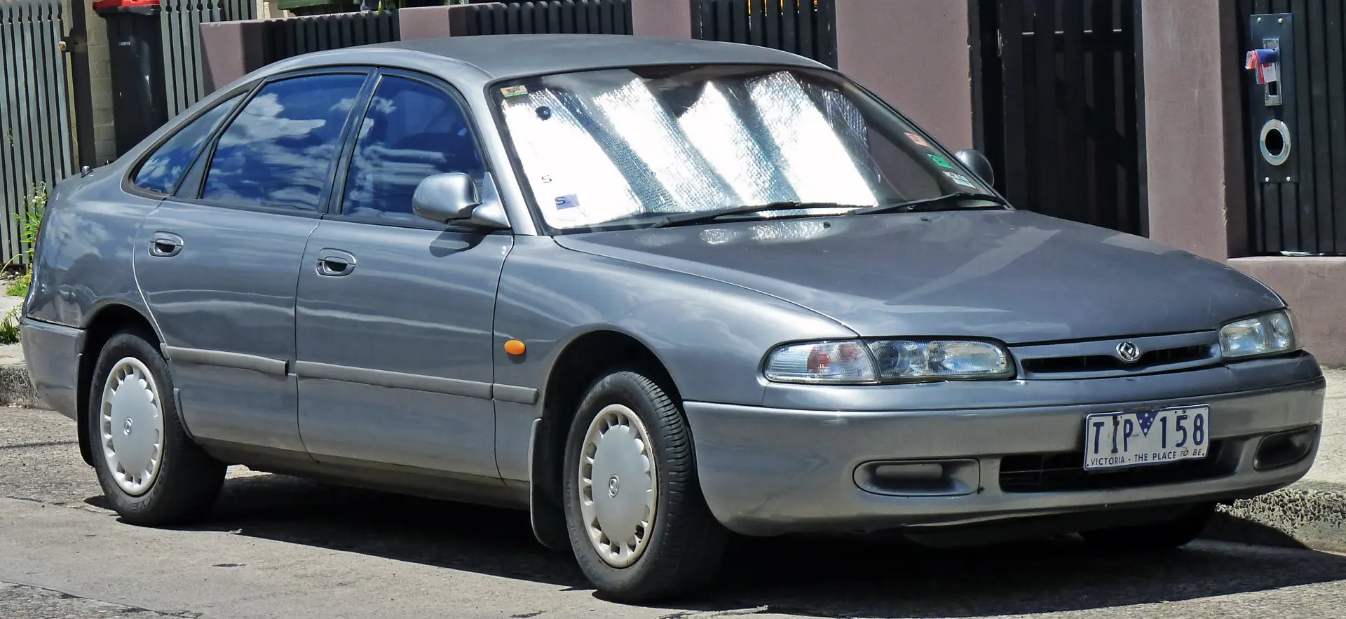 Mazda 626 626 2.0i 1