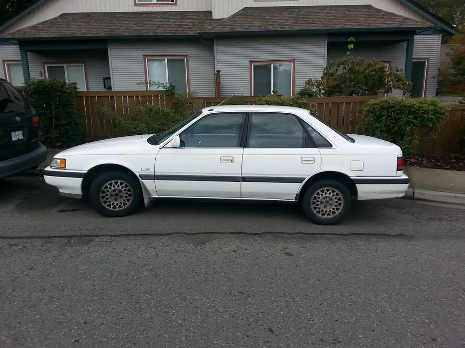 Mazda 626 626 1.9i LX 2