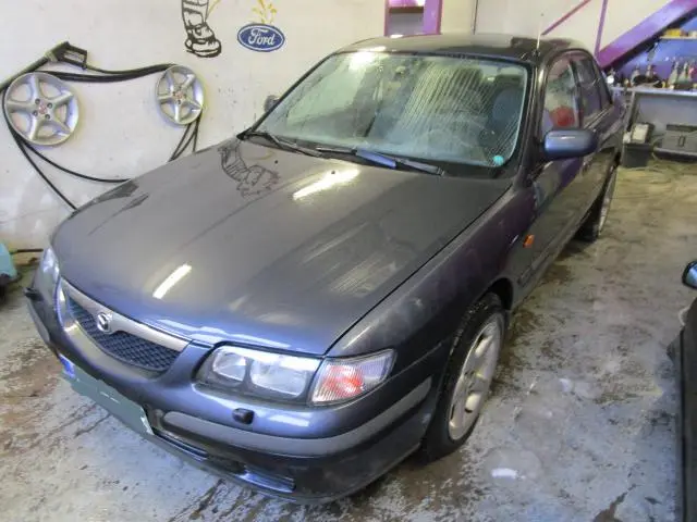Mazda 626 626 2.0 4