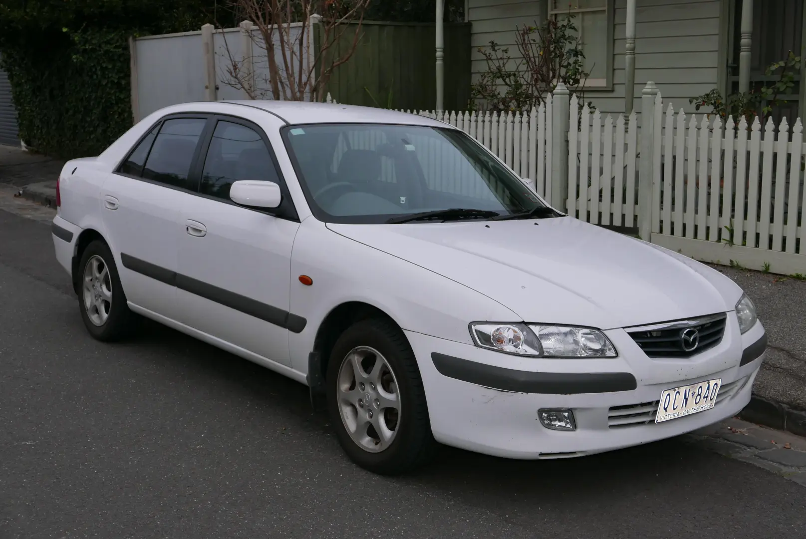 Mazda 626 626 2.0 0