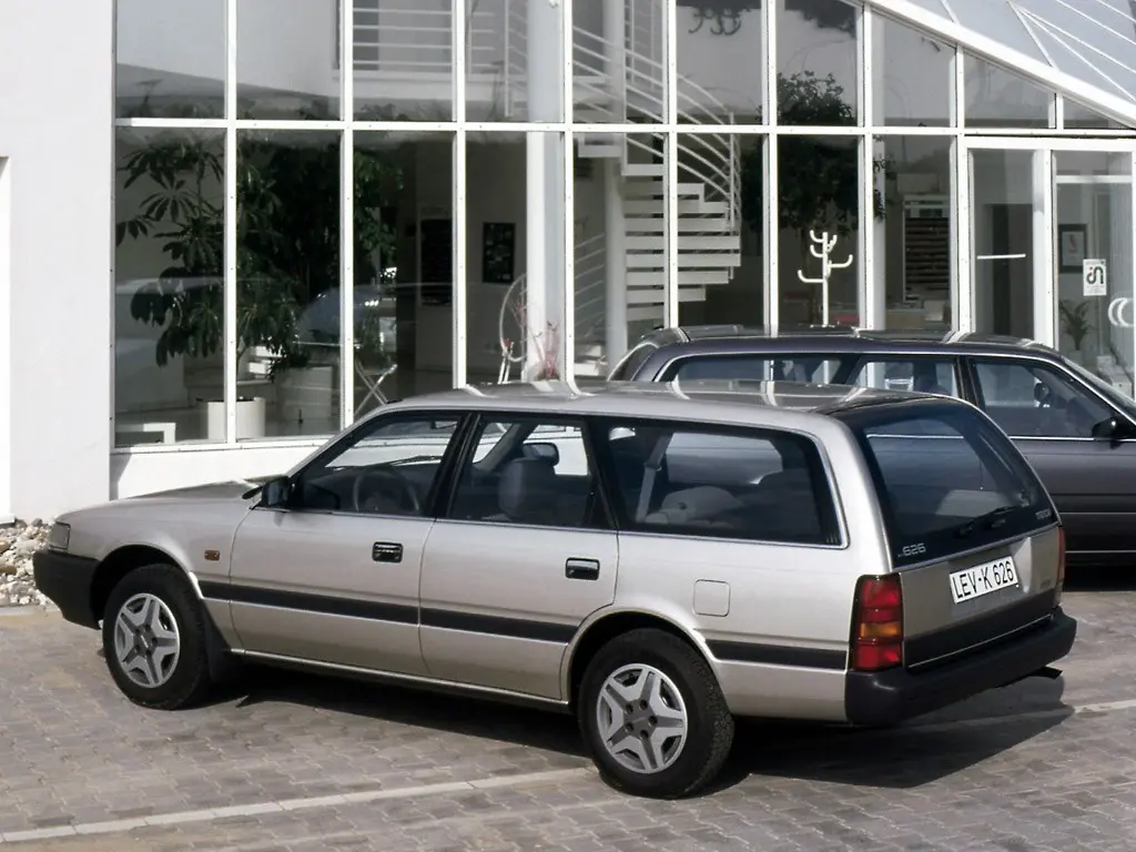 Mazda 626 626 2.0i 5