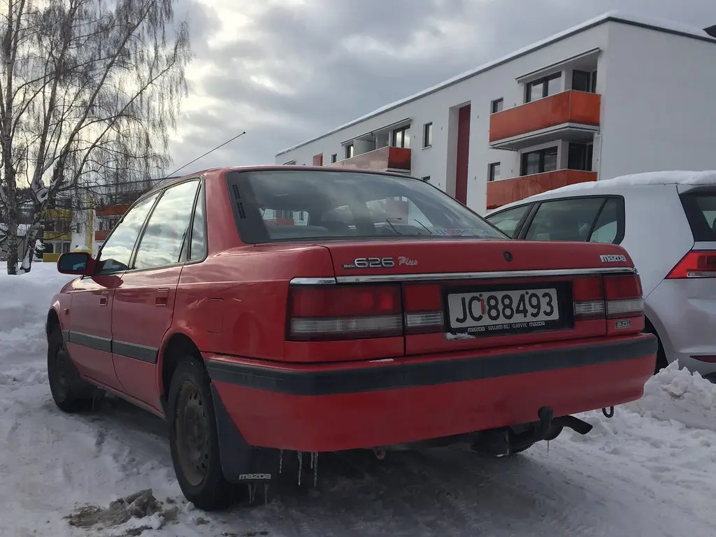 Mazda 626 626 2.0i 6