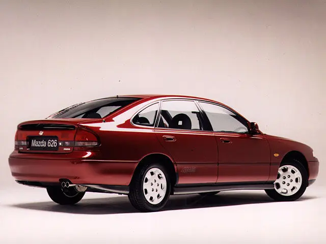 Mazda 626 626 2.0i 4