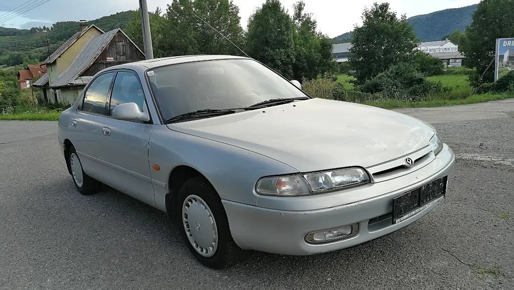 Mazda 626 626 2.0i 6