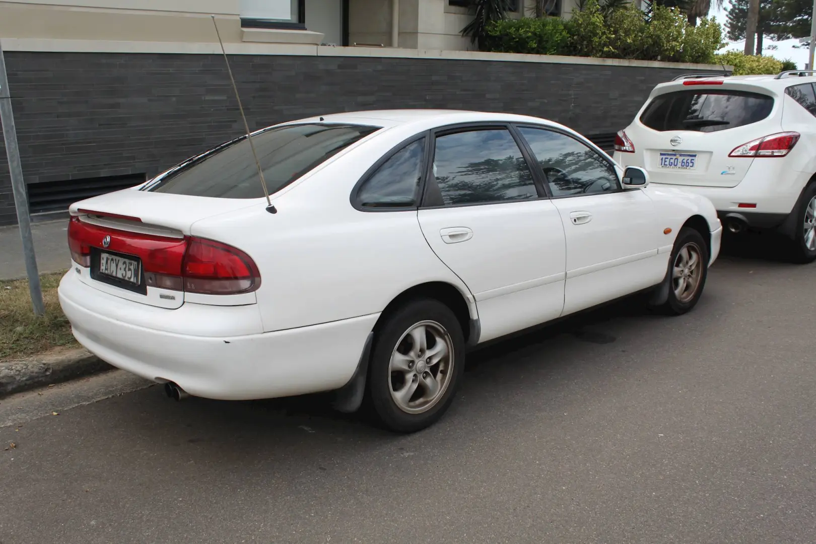 Mazda 626 626 2.0i GLE 5