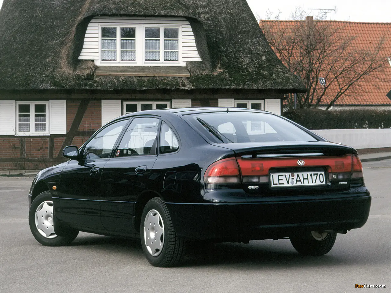 Mazda 626 626 2.0i GLE 2