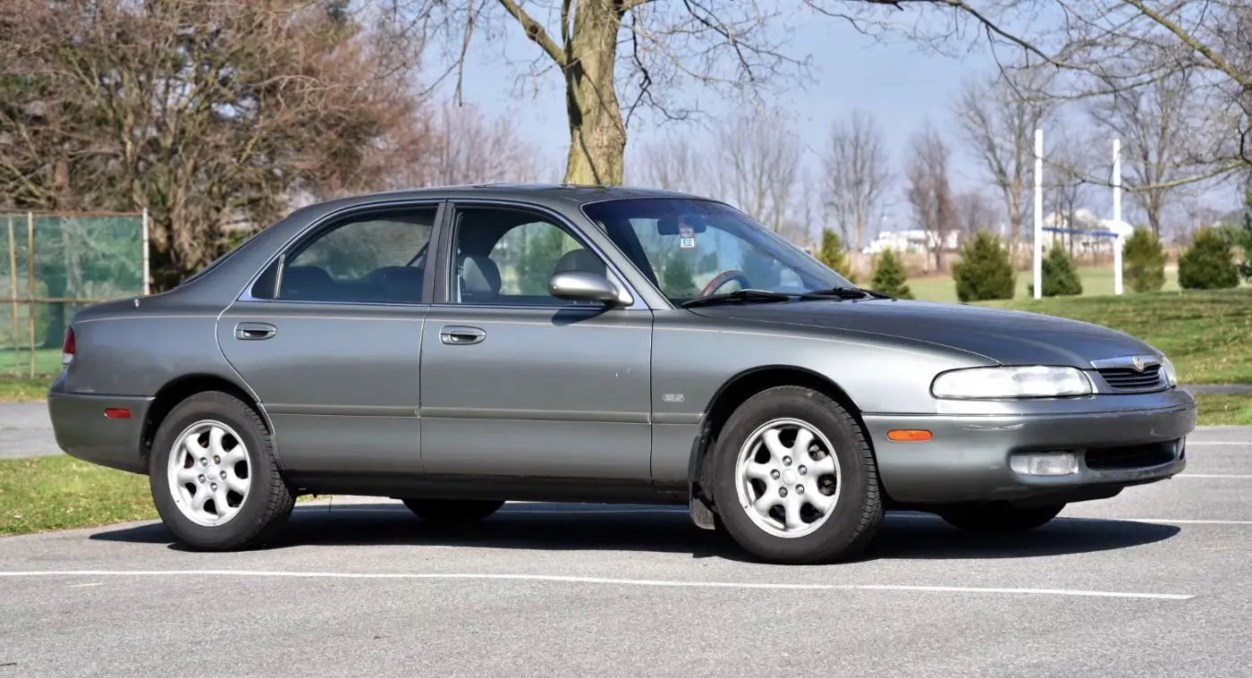 Mazda 626 626 2.0i LX 6