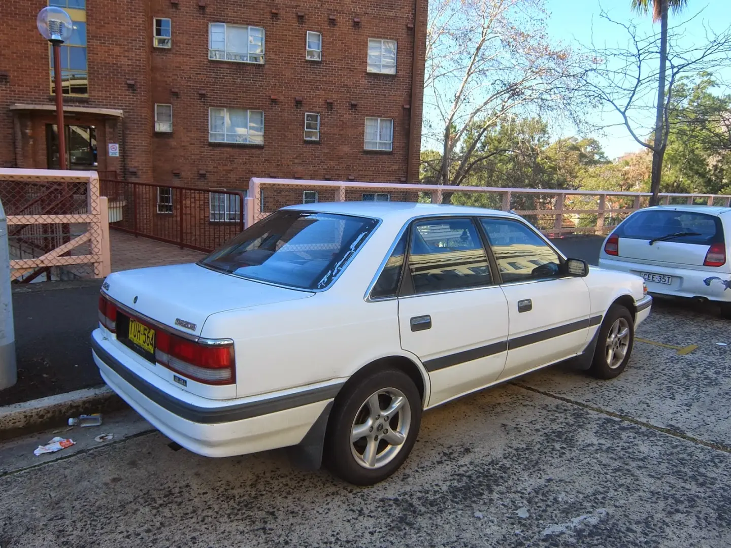 Mazda 626 626 2.0i S 2