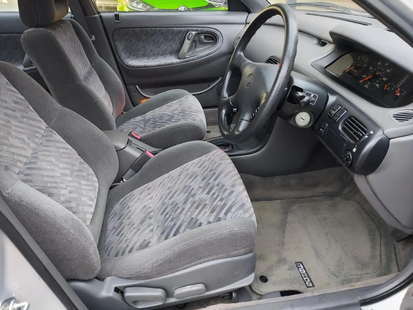 Mazda 626 626 2.5i GT 5