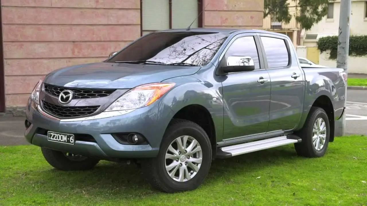 Mazda  BT50 3.0 D 4x4 Energy 6