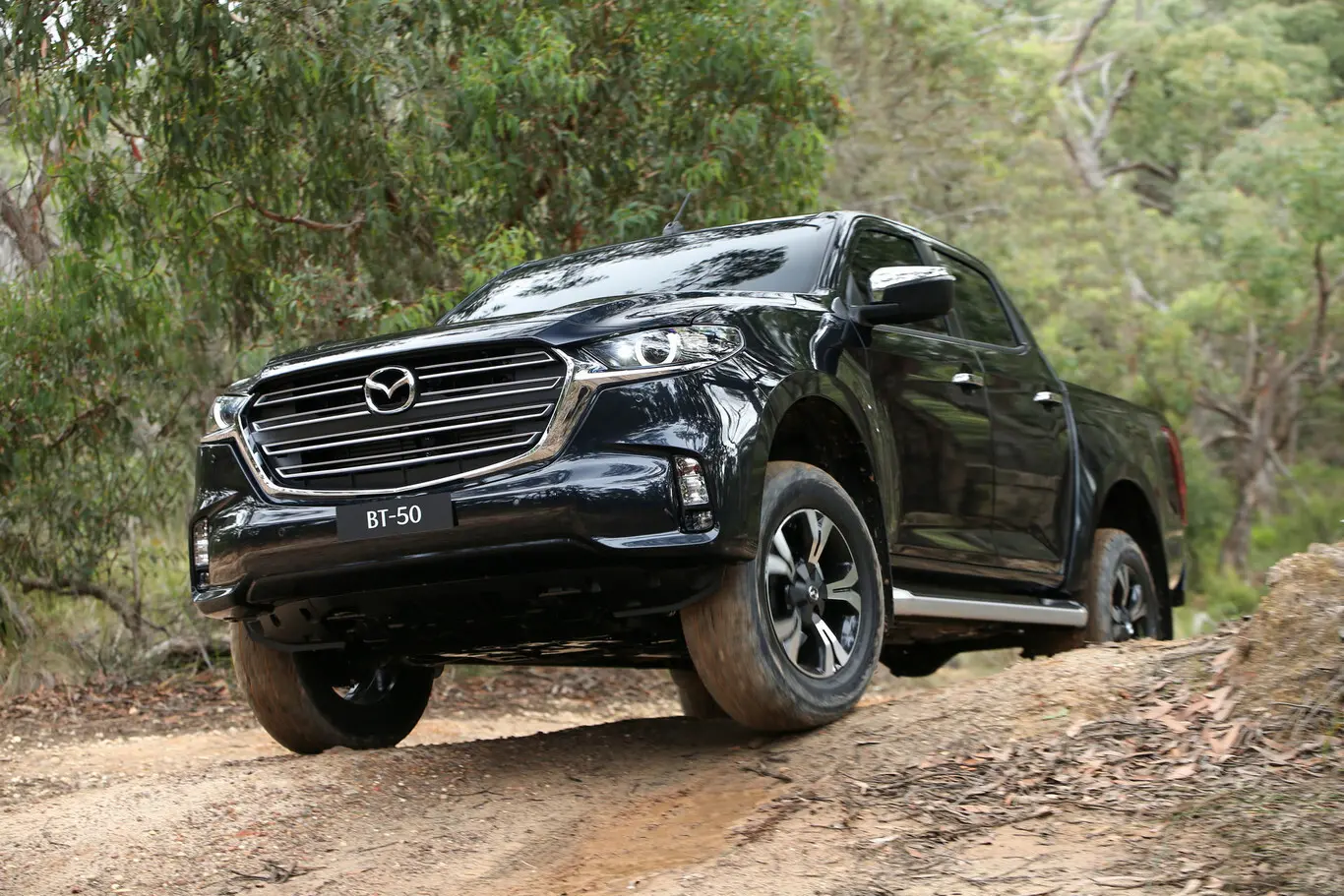 Mazda  BT50 3.0 D 4x4 Energy 6