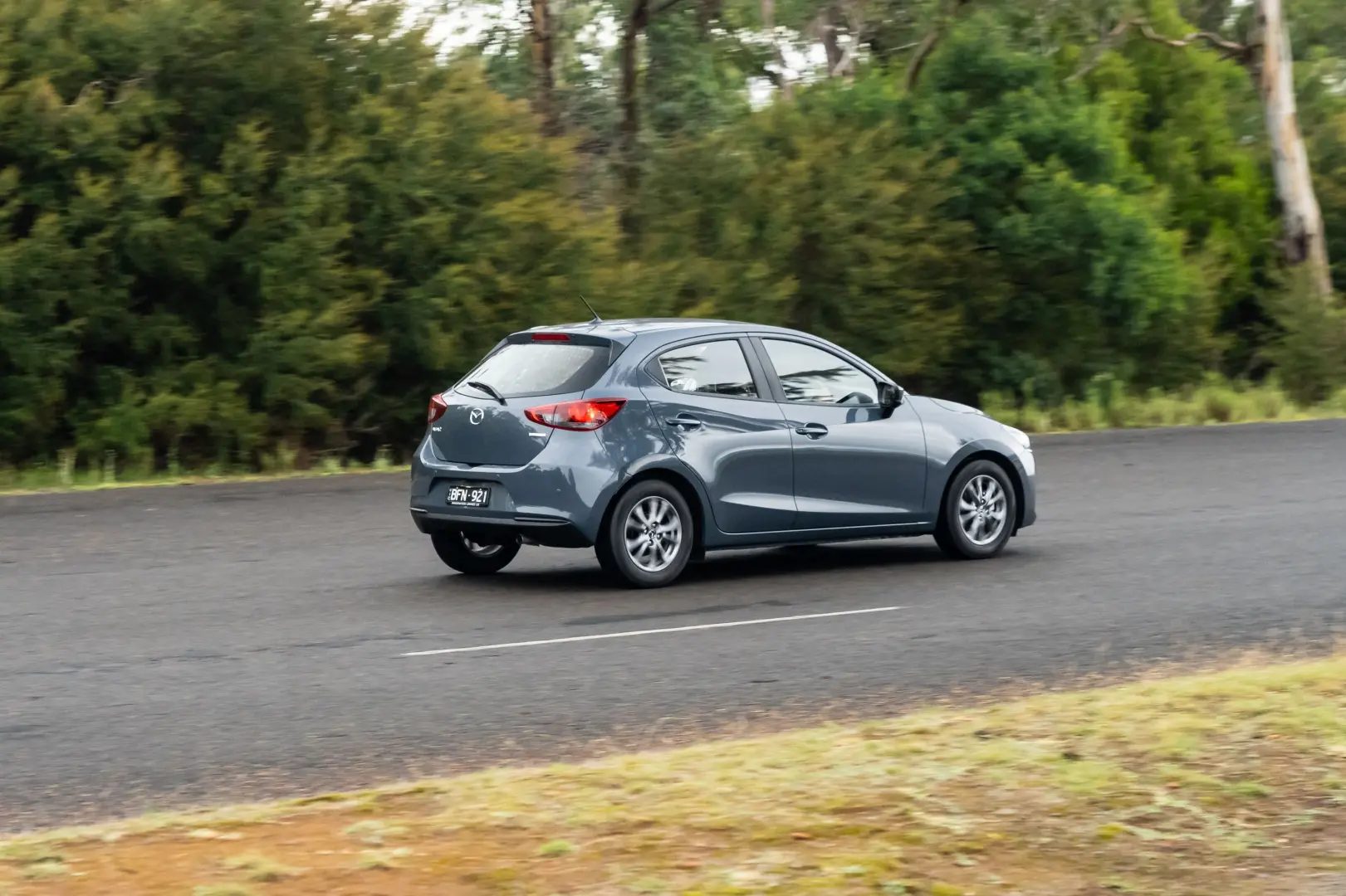 Mazda  Mazda2 1.5 SKY-G Reflex 2