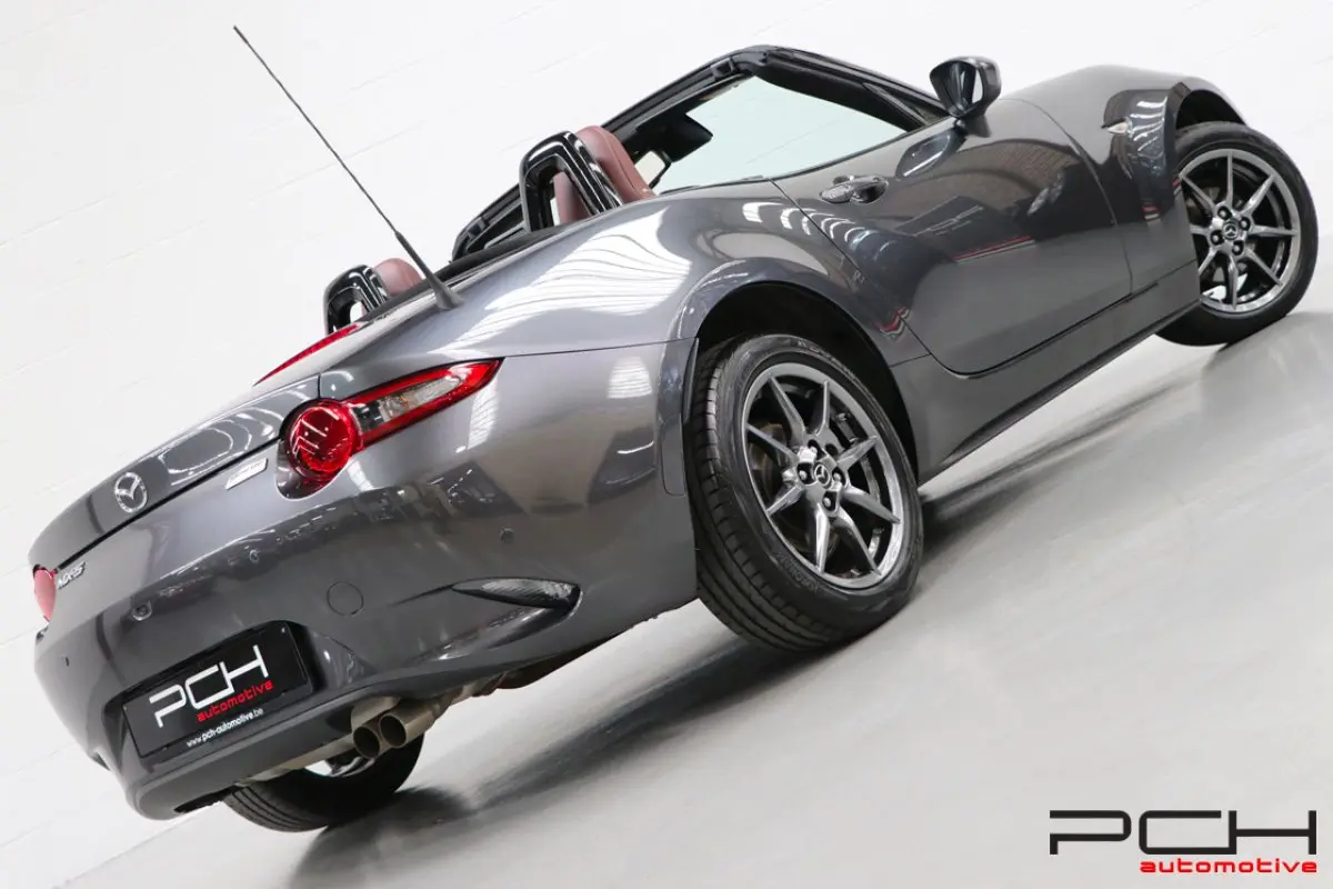 Mazda MX MX-5 1.5i SKY-G 5