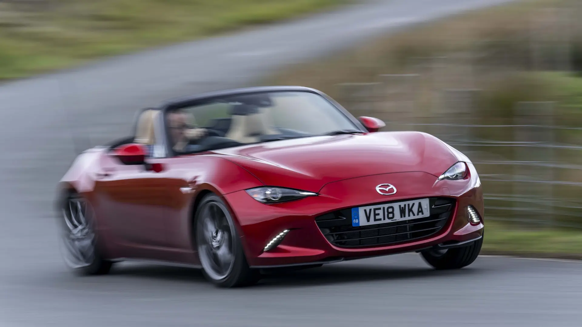 Mazda MX MX-5 1.5i SKY-G Motion 1
