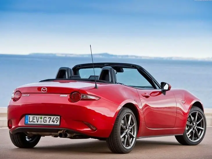 Mazda MX MX-5 1.5i SKY-G Power 5