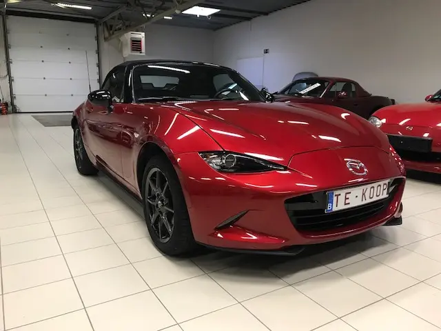Mazda MX MX-5 1.5i SKY-G Power 2