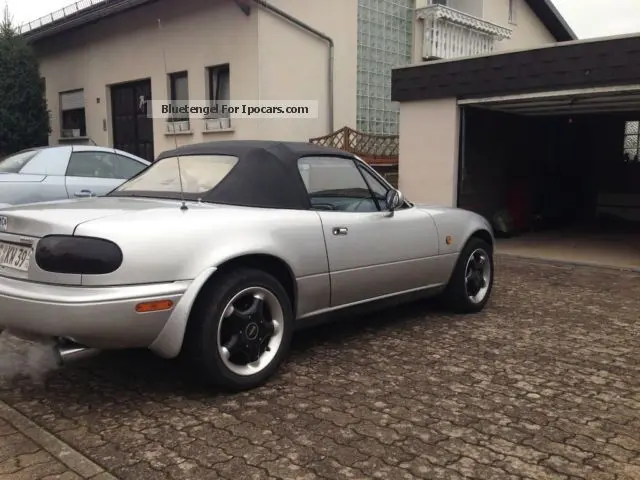 Mazda MX MX-5 1.6i 16V 4