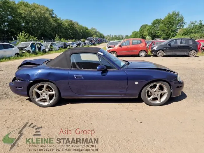 Mazda MX MX-5 1.6i 16V Emotion 2