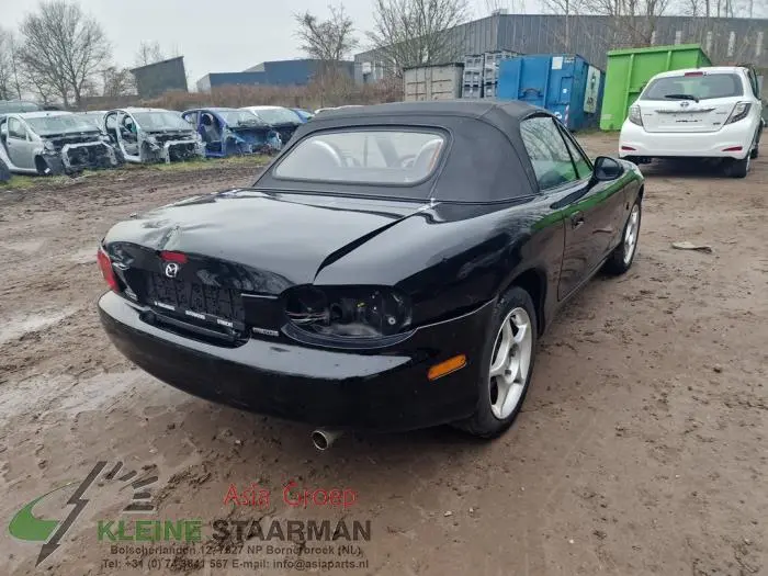 Mazda MX MX-5 1.6i 16V Emotion 4