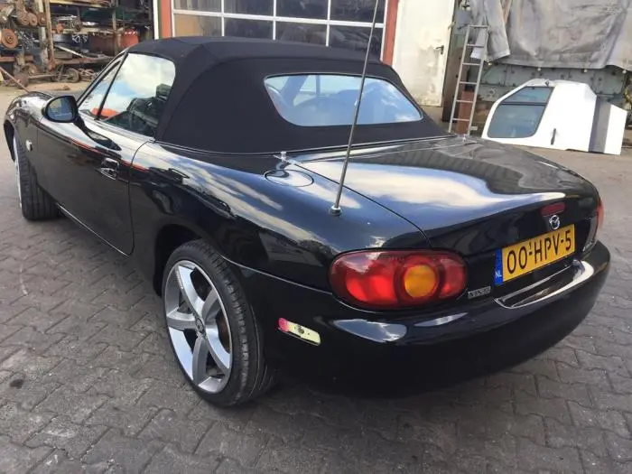 Mazda MX MX-5 1.6i 16V Hard Top 2