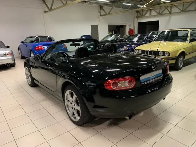 Mazda MX MX-5 1.8i 16V Challenge 3