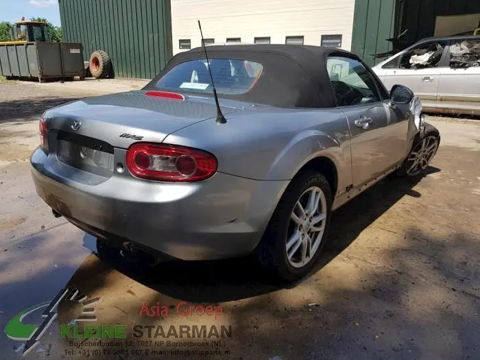 Mazda MX MX-5 1.8i 16V Challenge 5