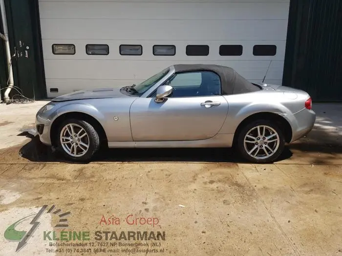 Mazda MX MX-5 1.8i 16V Challenge 6