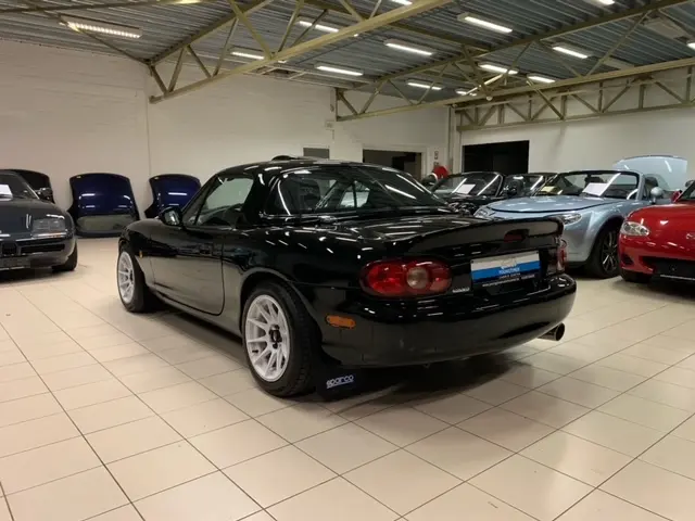Mazda MX MX-5 1.8i 16V Emotion 3