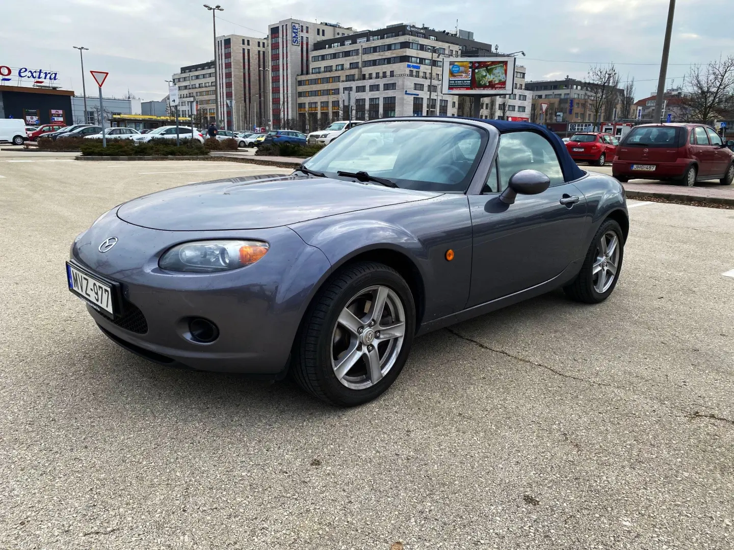 Mazda MX MX-5 1.8i 16V Revolution 1