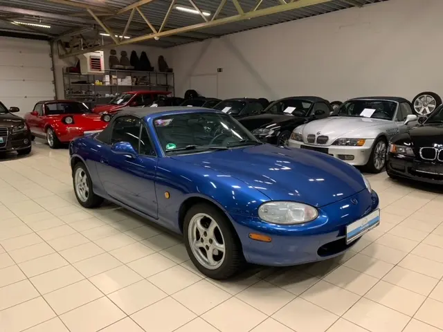 Mazda MX MX-5 1.8i 16V Soft Top Anniversary 5