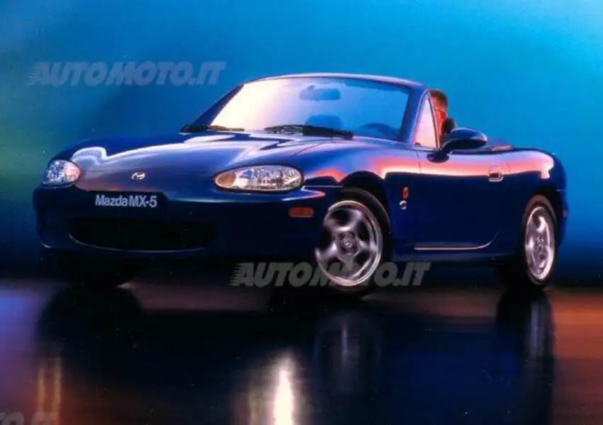 Mazda MX MX-5 1.8i 16V Soft Top Anniversary 6
