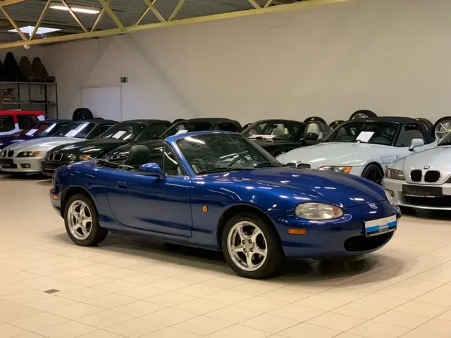 Mazda MX MX-5 1.8i 16V Soft Top Anniversary 5