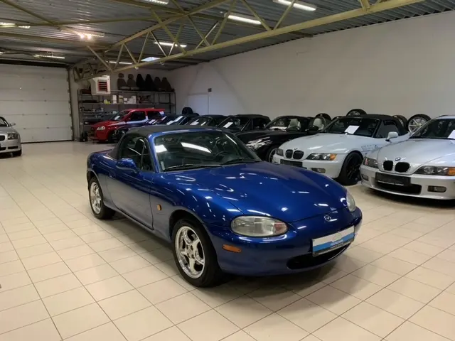 Mazda MX MX-5 1.8i 16V Soft Top Anniversary 7