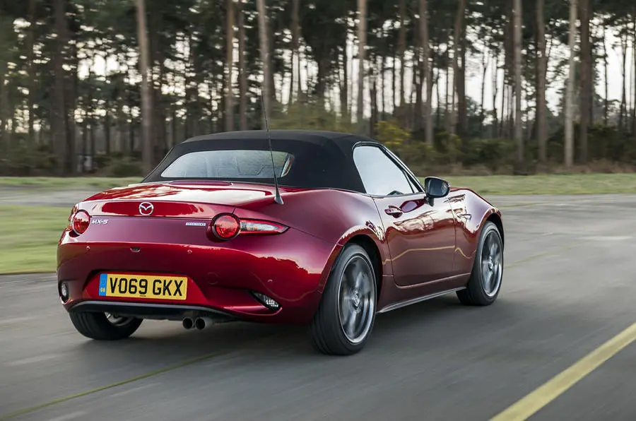 Mazda MX MX-5 2.0 SKY-G Power Sense 4