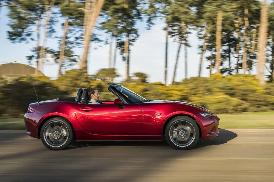 Mazda MX MX-5 2.0 SKY-G Power Sense 5