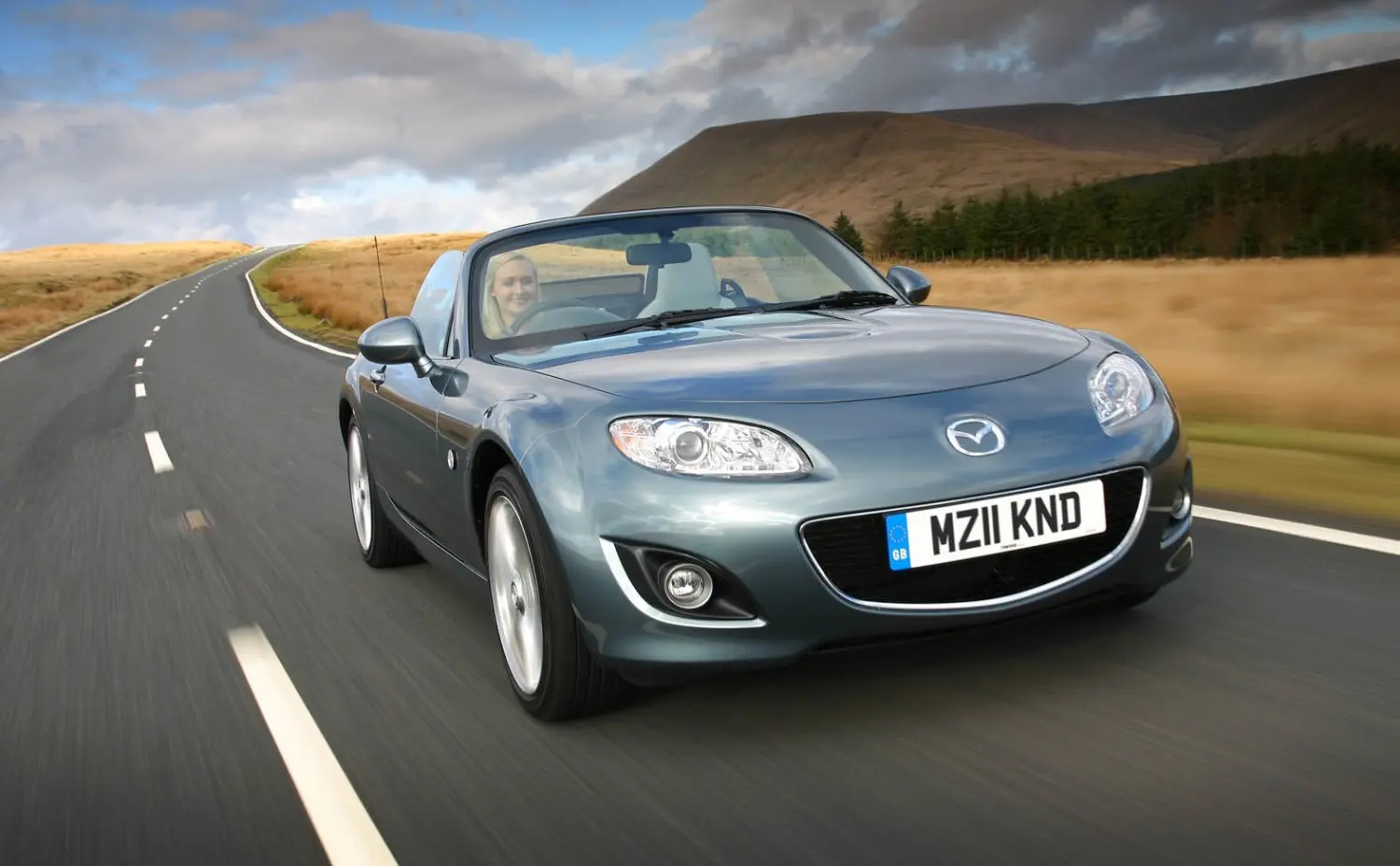 Mazda MX MX-5 2.0i 16V Soft Top Sport 4