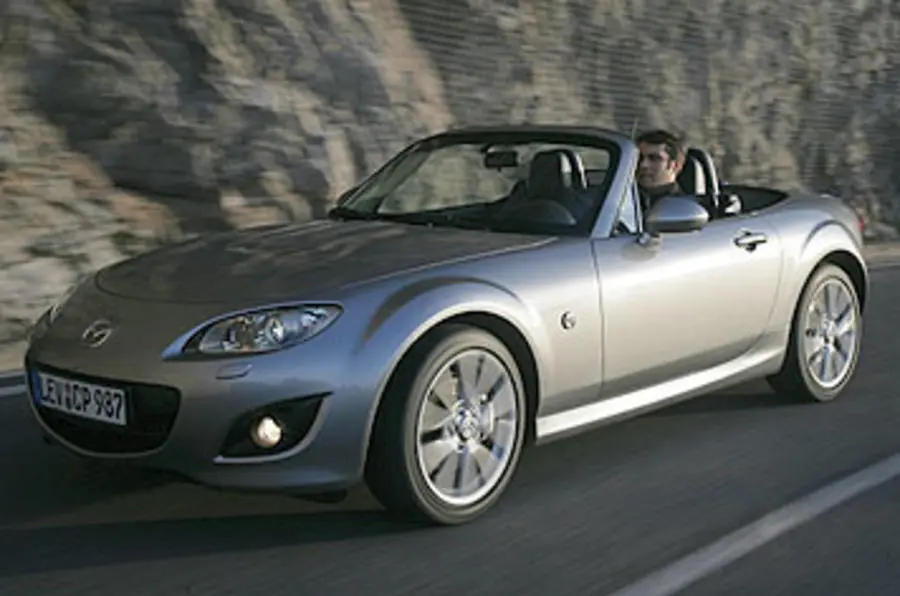 Mazda MX MX-5 2.0i 16V Hard Top Sport 7
