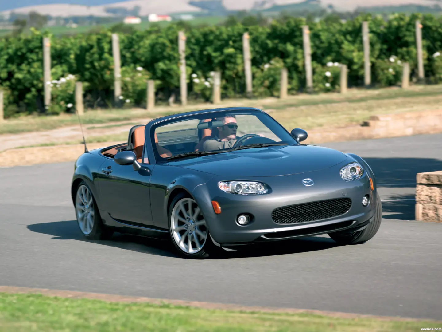 Mazda MX MX-5 2.0i 16V Revolution 1