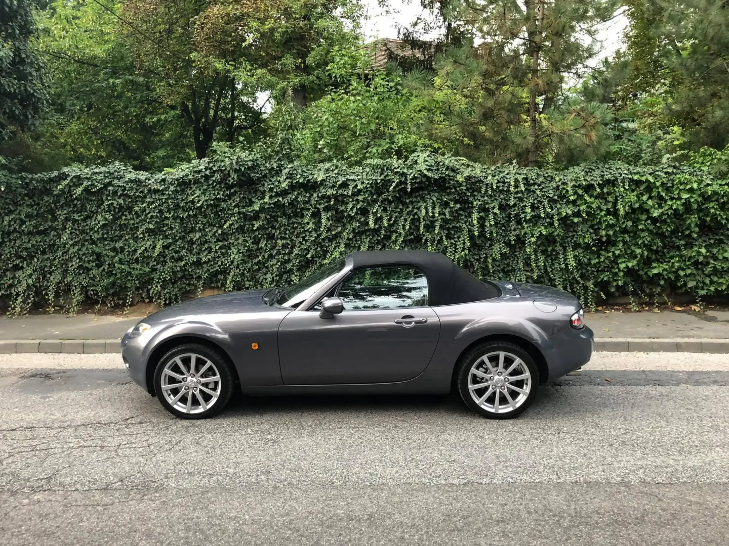 Mazda MX MX-5 2.0i 16V Revolution 6