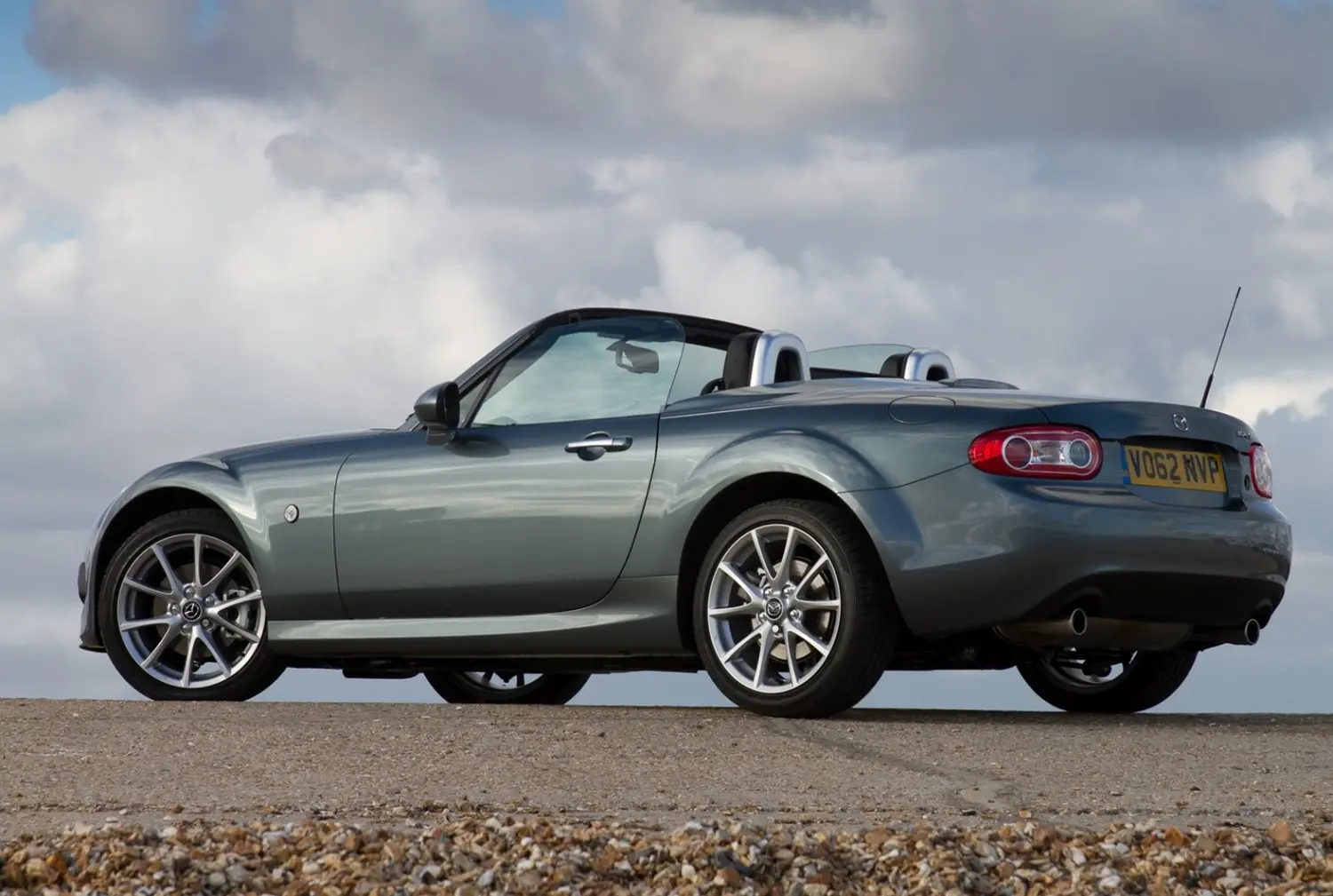 Mazda MX MX-5 2.0i 16V Revolution 1